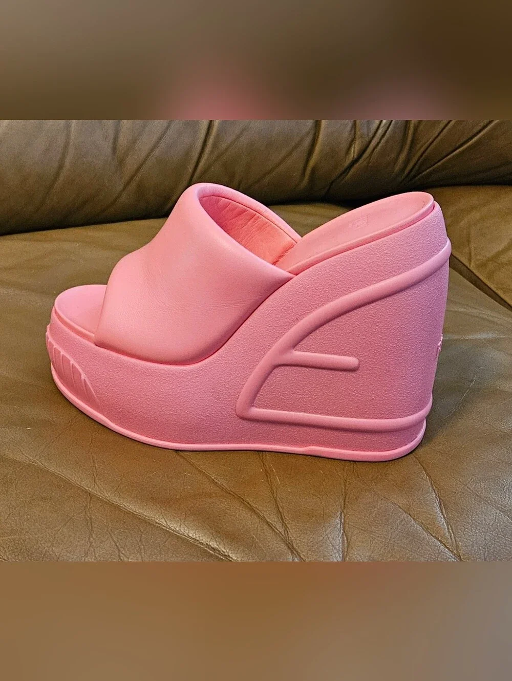 New Fendi Pink High Platform Slide Mules Size 6 US